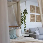 Castle View Luxury In Old Town * Братислава
